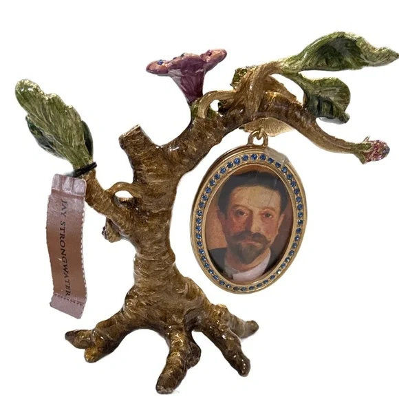 JAY STRINGWATER DARJEELING PENDANT TREE FRAME 
(FLORA)
NEE W/BOX
5066 - Picture 5 of 10